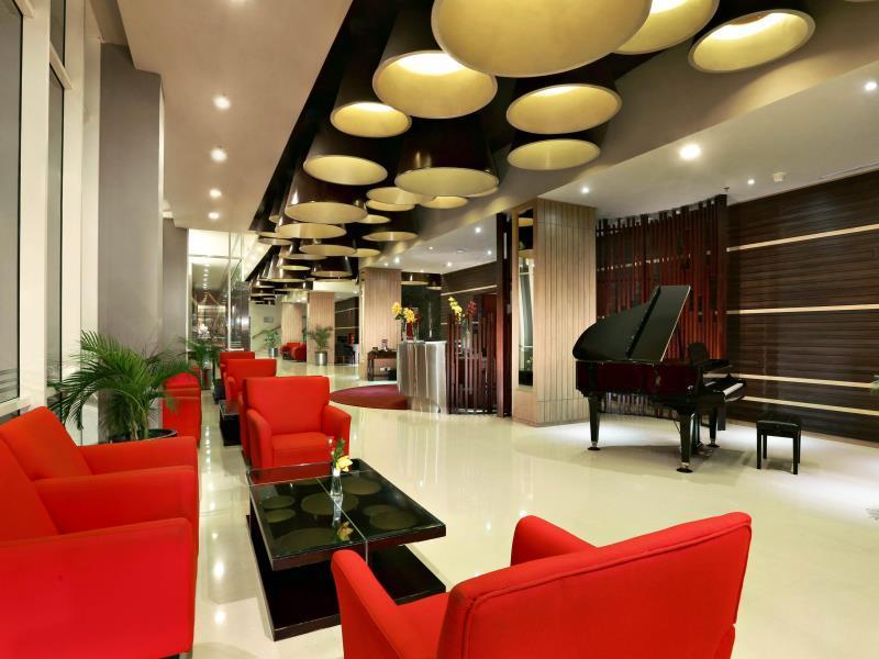 Atria Gading 4*